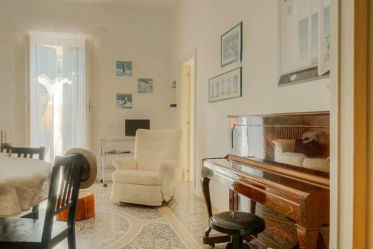 Sabrina'S Relax Fra Mare E Storia Apartment Savona Italy
