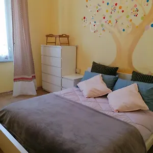  Apartment La Volpe Gialla