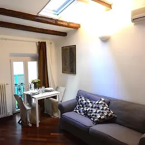  Apartment Dei Sassetti