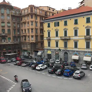 Bed & Breakfast Due Papi, Savona